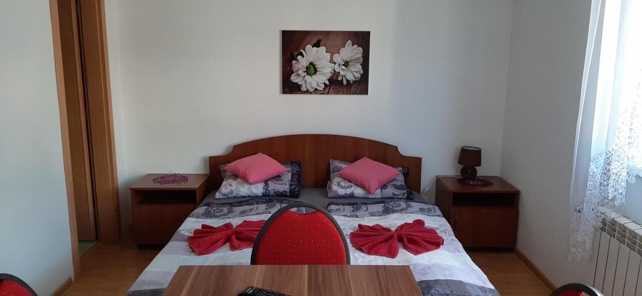 Homestay Renata Нова Лесна Екстер'єр фото